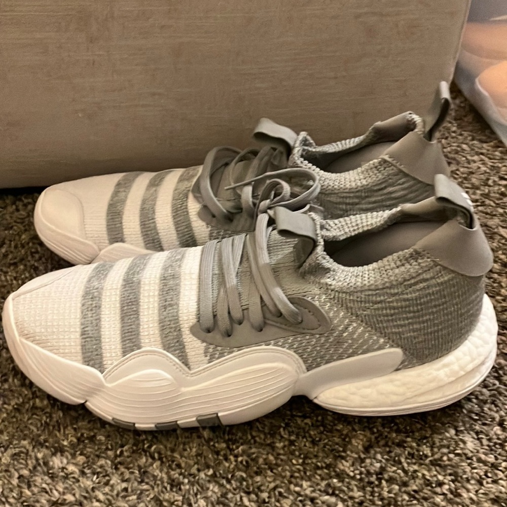 Adidas Mens Sneakers